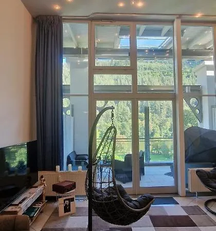 Penthouse Mit Moselblick Lägenhet *