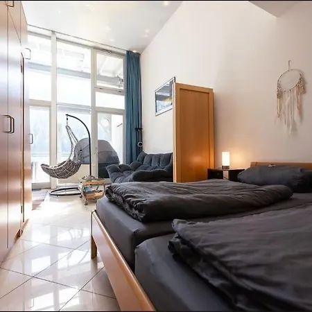 Penthouse Mit Moselblick Lägenhet